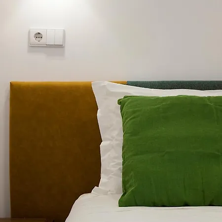Апартаменты Lovelystay - Lovely Chiado *