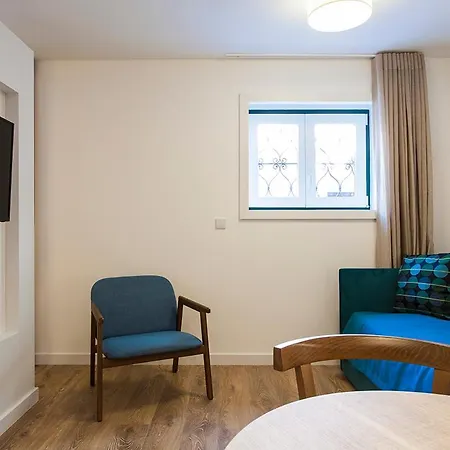 Lovelystay - Lovely Chiado Апартаменты